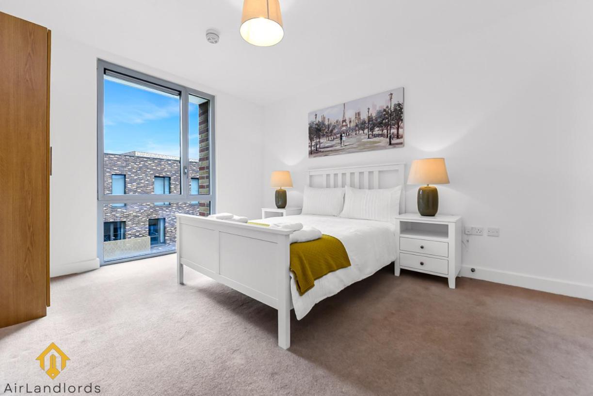 Exclusive 3 Bed 3Bath Penthouse Near Canary Wharf London Exterior photo